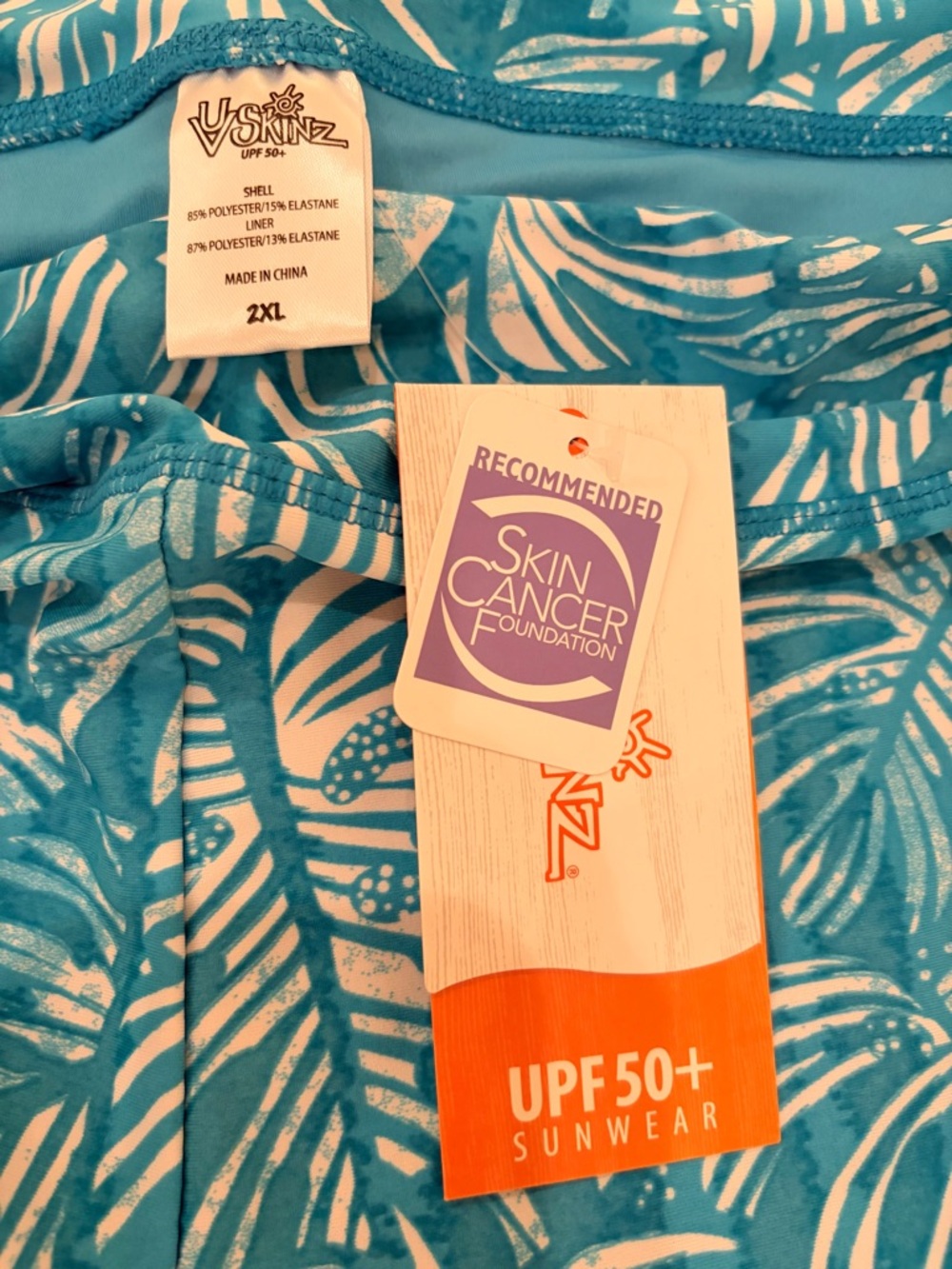 UV SKINZ 2 PIECE SET,SIZE 2X SHORTS NWT, RASHGUARD  NEW NO TAG, AQUA BLUE/WHITE. - Picture 4 of 15